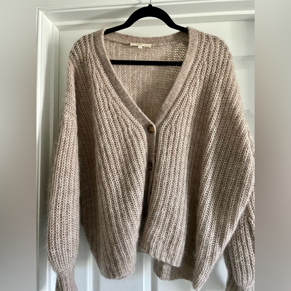 EUC Achille Sweater